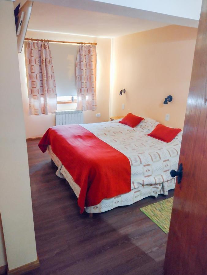 Hotel Y Cabanas Casa De Piedra Trevelín エクステリア 写真