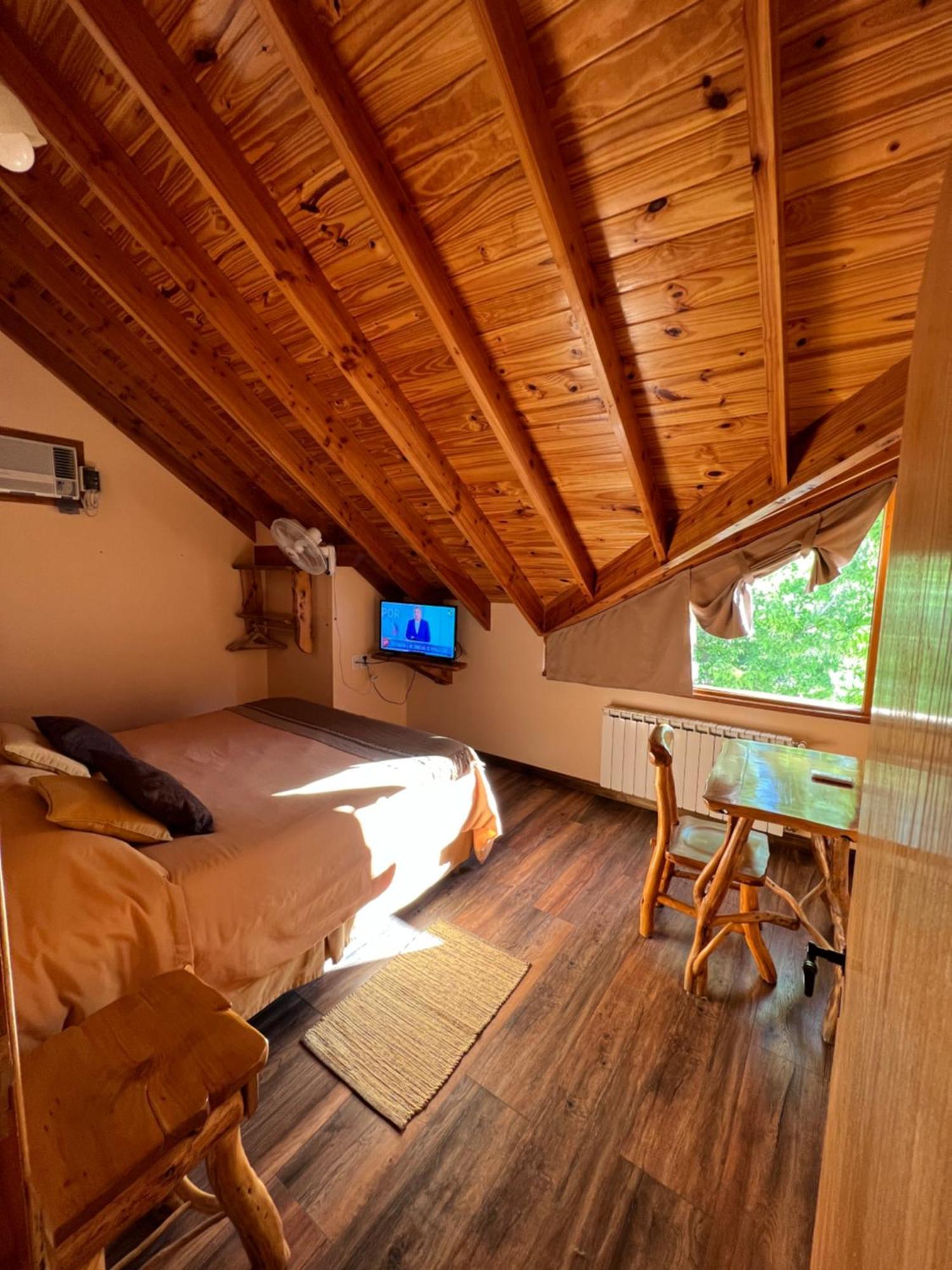 Hotel Y Cabanas Casa De Piedra Trevelín エクステリア 写真