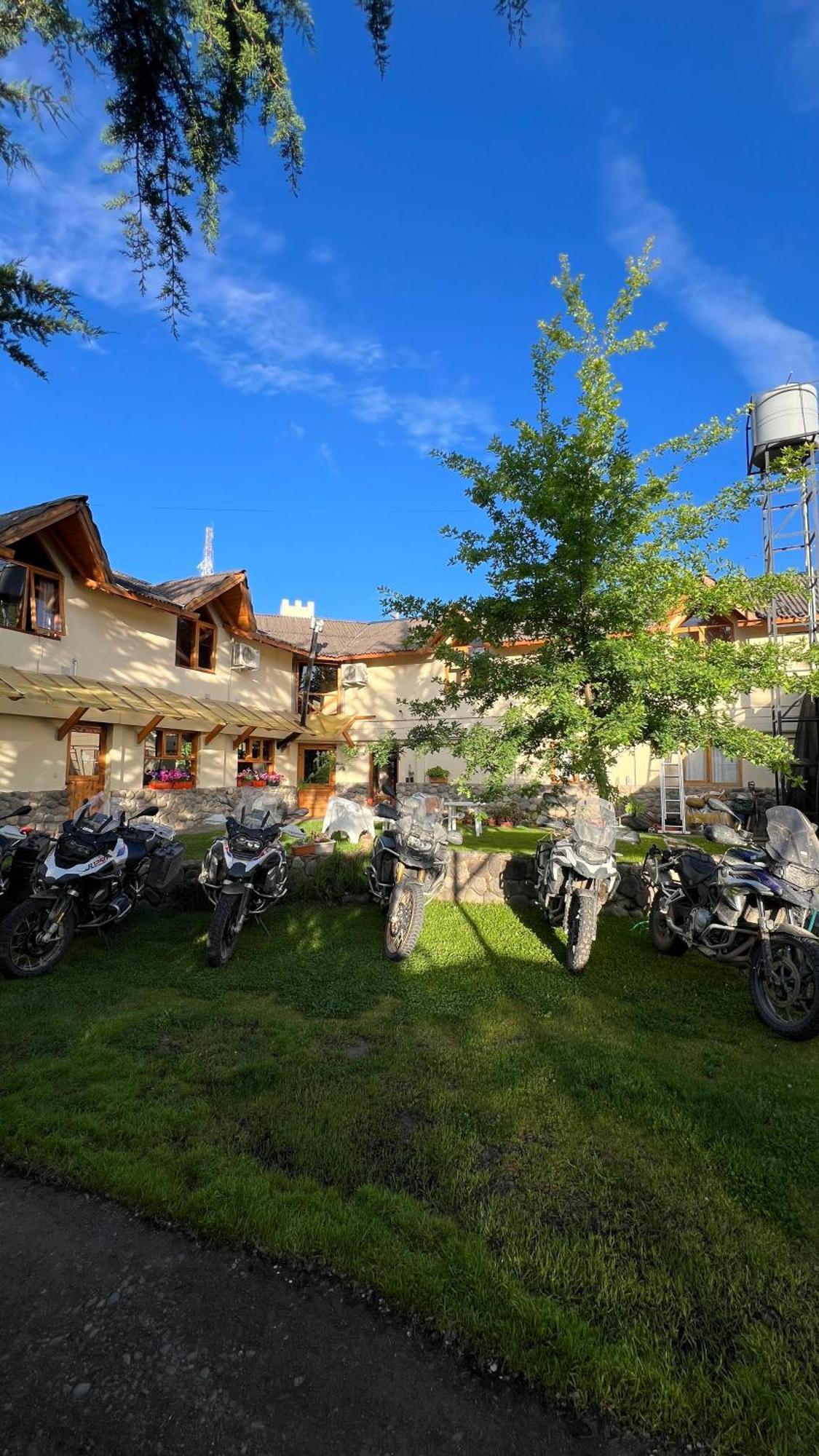 Hotel Y Cabanas Casa De Piedra Trevelín エクステリア 写真
